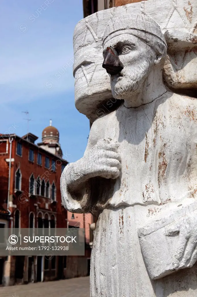 Italy, Venetia, Venice, listed as World Heritage by UNESCO, district of Cannaregio, statue on Fondamente Misericordia