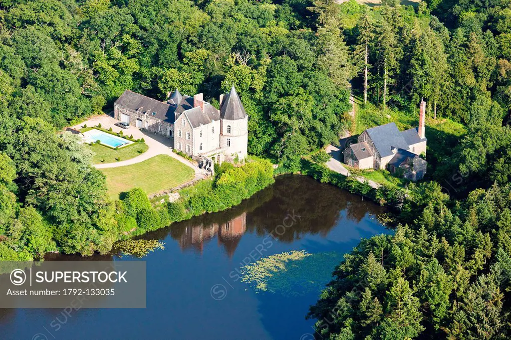 France, Loire_Atlantique, Missillac, La Roche Herv castle aerial photography