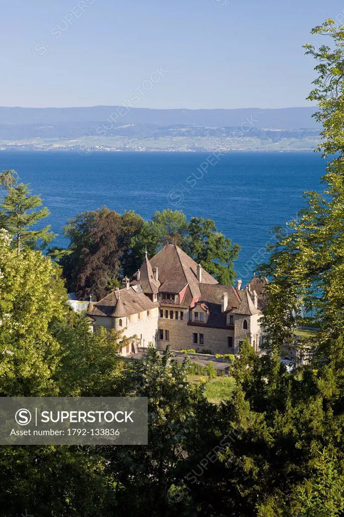France, Haute Savoie, Le Chablais, Thonon les Bains, the castle of Montjoux by the Lake Geneva and the Swiss hillside