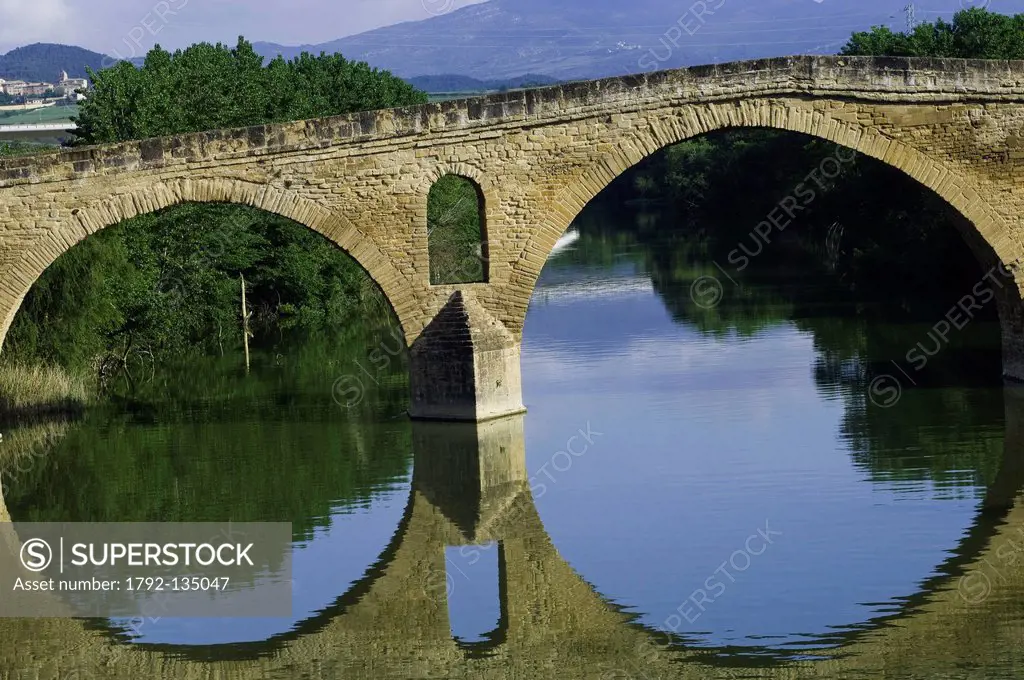 Spain, Navarra, Puente la Reina, stop on el Camino de Santiago, convergence of all the northern trails, and official starting point of the Camino Fran...