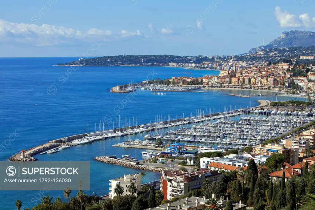 France, Alpes Maritimes, Menton Garavan Bay, the harbour from Garavan district, the old town and the old port in the background