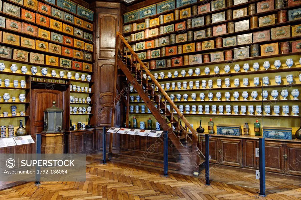 France, Aube, Troyes, Hotel Dieu le Comte, former hospital, apothecary, chemist of the 18th century in a room paneled in Louis XVI style, a collection...