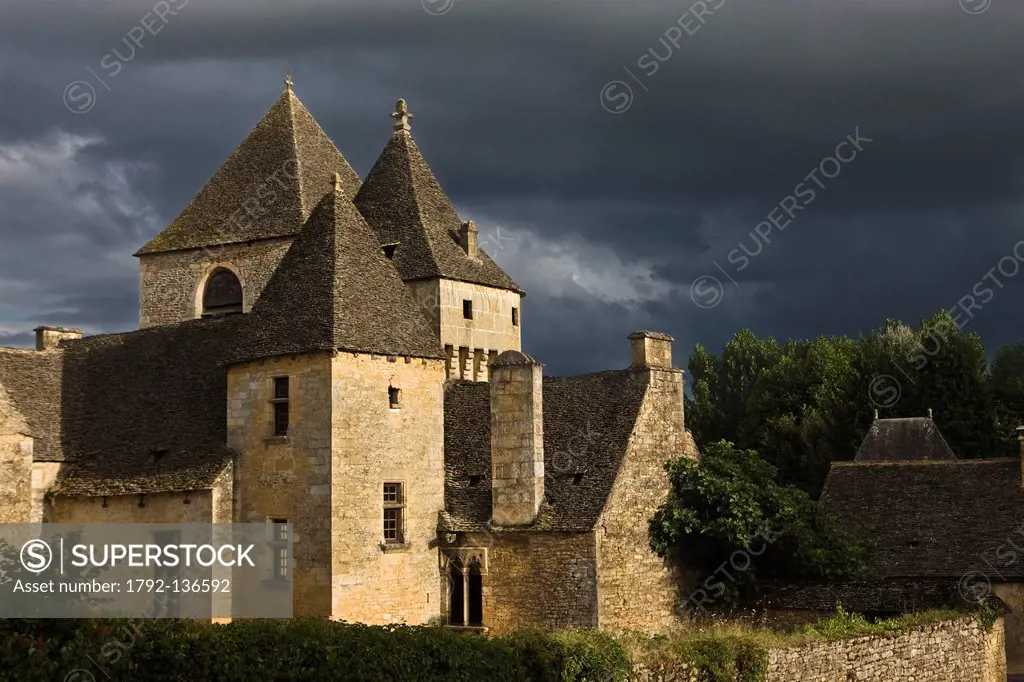 France, Dordogne, Black Perigord, Saint Genies, roofs of the castle and the church XV