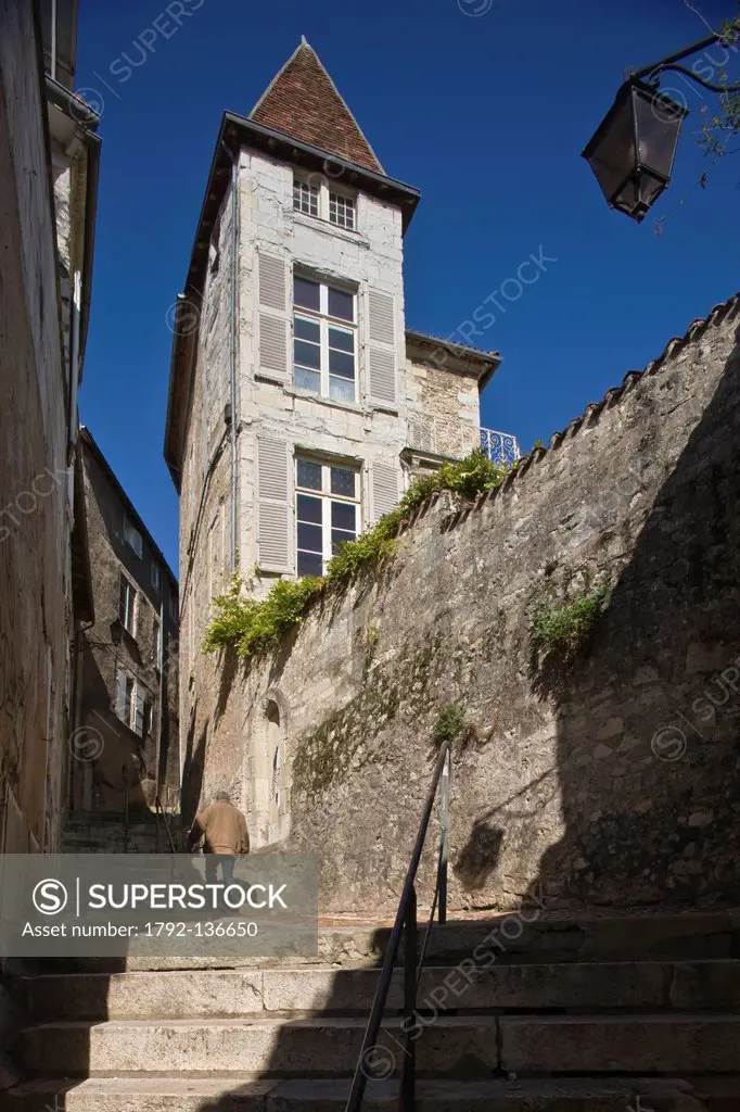 France, Dordogne, Perigueux, old town, street of the trough