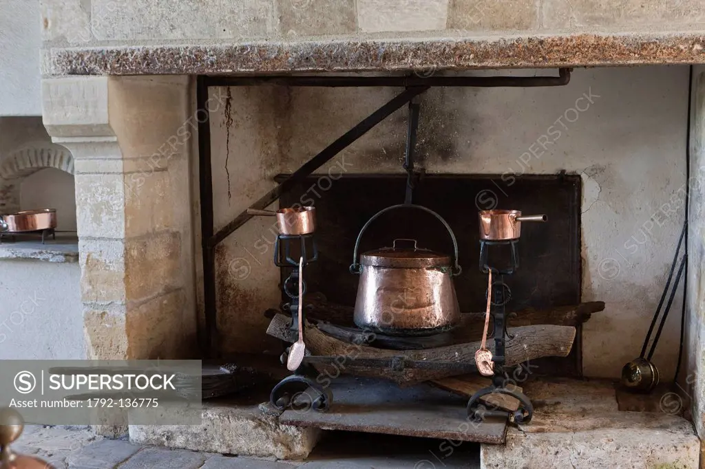 France, Dordogne, Jumilhac the Great Kitchen and medieval brass of the battery Castle Jumilhac