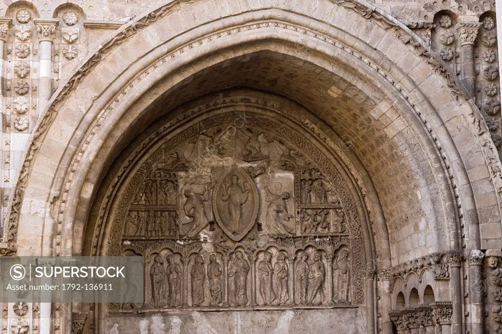 France, Lot, Cahors, North Portal of the Cathedral St Etienne, detail of the eardrum