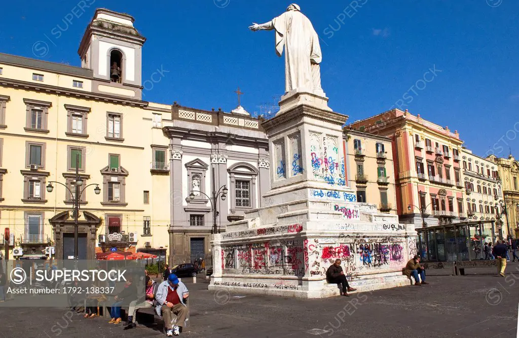 Italy, Campania, Naples, statue on a square