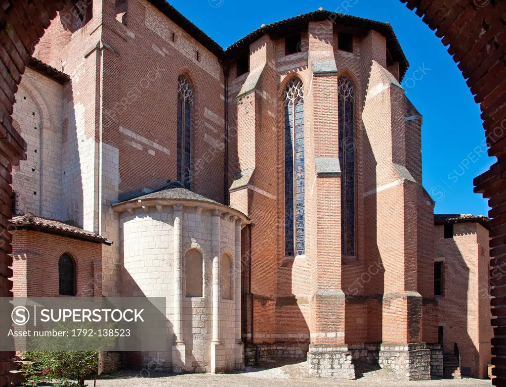 France, Tarn, Albi, the episcopal city, listed as World Heritage by UNESCO, the chevet of Saint Salvi church associates elements of romanesque and got...