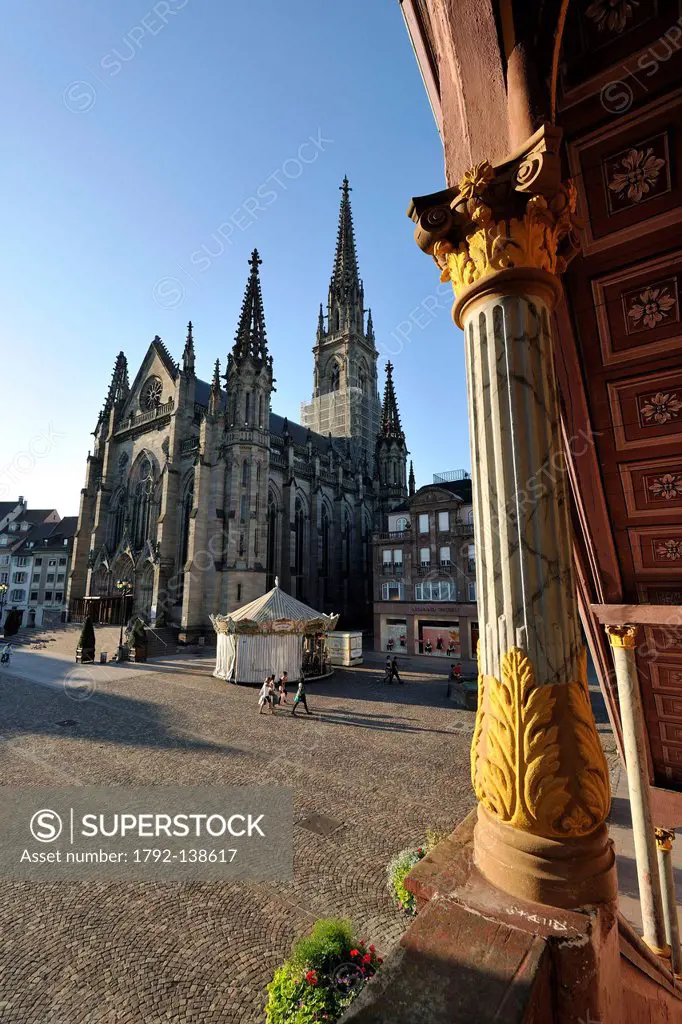 France, Haut Rhin, Mulhouse, Place de la Reunion Reunion´s Square, St Etienne Temple, Town Hall and Historical Museum