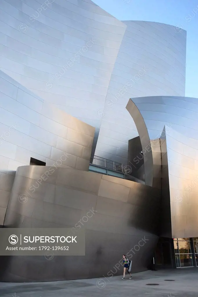 United States, California, Los Angeles, Downtown, Bunker Hill, the Walt Disney Concert Hall by the architect Frank Gehry
