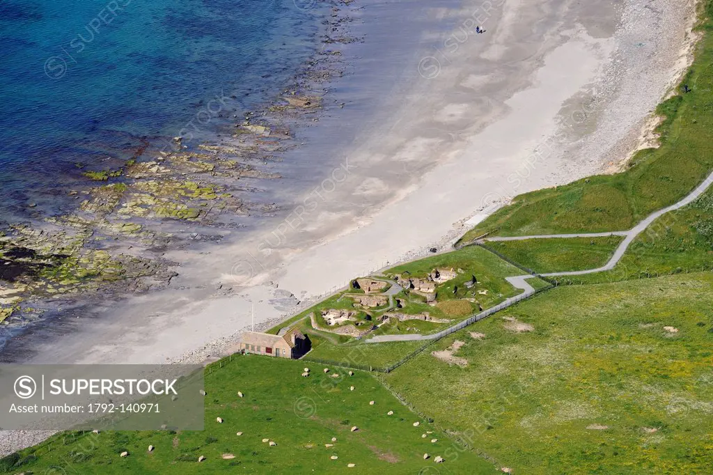 United Kingdom, Scotland, Orkney Islands, Mainland Island, ruins of Skara Brae prehistoric village, listed as World Heritage by UNESCO and the Bay of ...