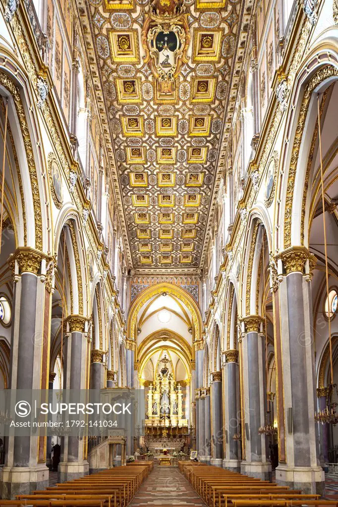 Italy, Campania, Naples, Historic center listed as World Heritage by UNESCO, church of San Domenico Maggiore built between 1283 and 1324, central nave...