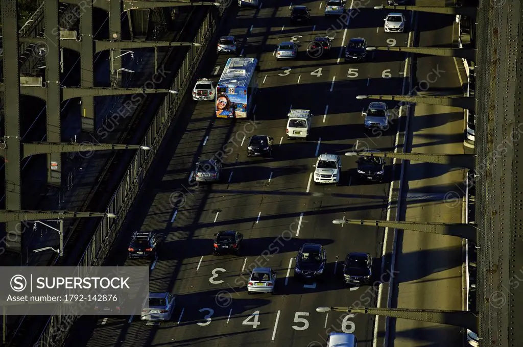 Australia, New South Wales, Sydney, cars on the Harbour Bridge