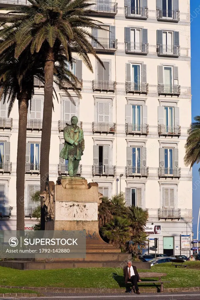 Italy, Campania, Naples, piazza Vittoria, statue of Giovanni Nicotera, an Italian politician from the 19th century who fought for Italy´s independence...