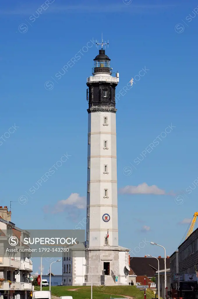 France, Pas_de_Calais, Calais, Lighthouse of Calais built in 1848