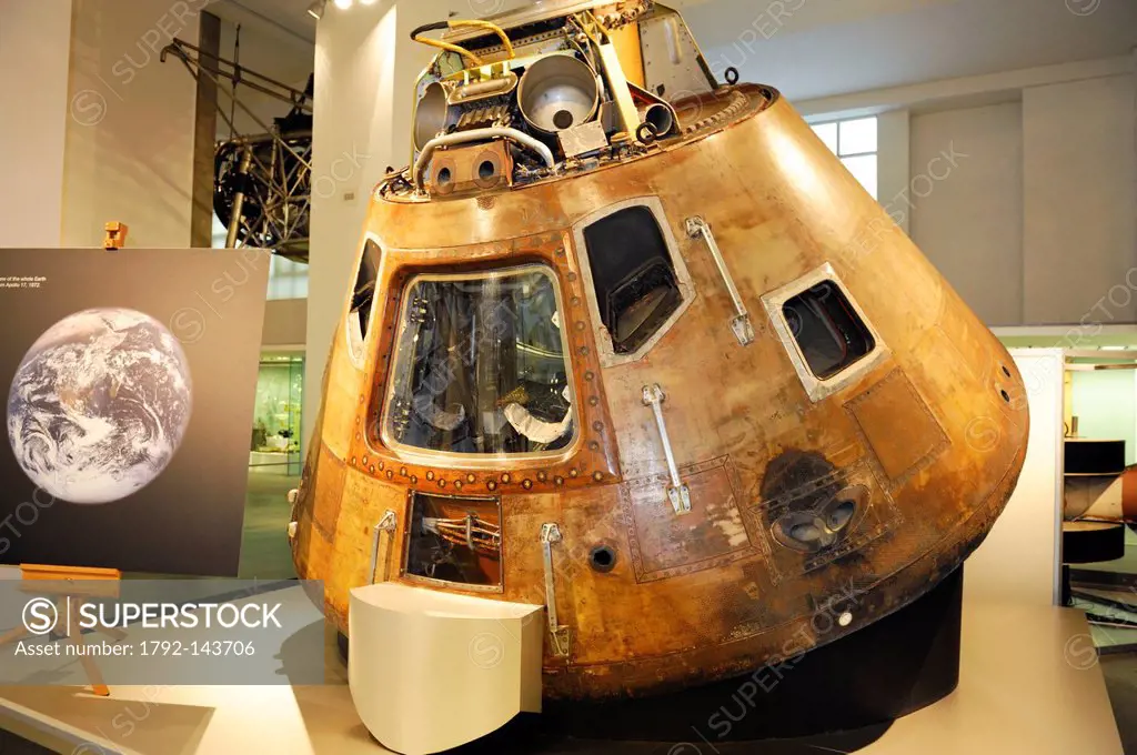 United Kingdom, London, Science Museum, command module of the Apollo 10 mission who was the second human approach of the Moon in May 1969