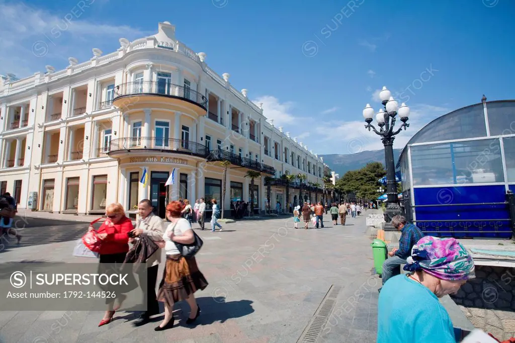 Ukraine, Crimea, people on the street just above the Yalta beach