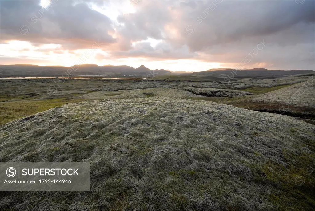 Iceland, Sudurland Region, Skaftafell National Park, volcanic region of Lakagigar