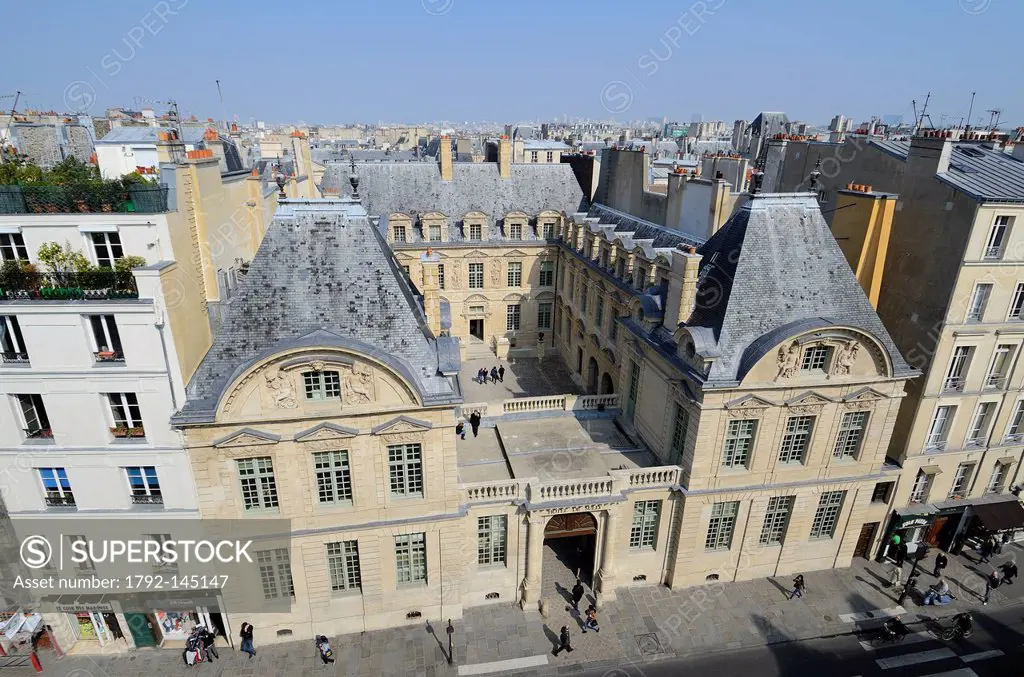 France, Paris, the mansion of Sully buit during the XVIIth century in the Marais district
