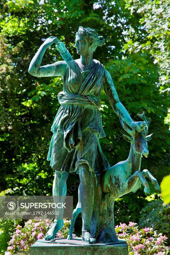 France, Yvelines, Rambouillet Castle, The French Garden, Diana huntress statue