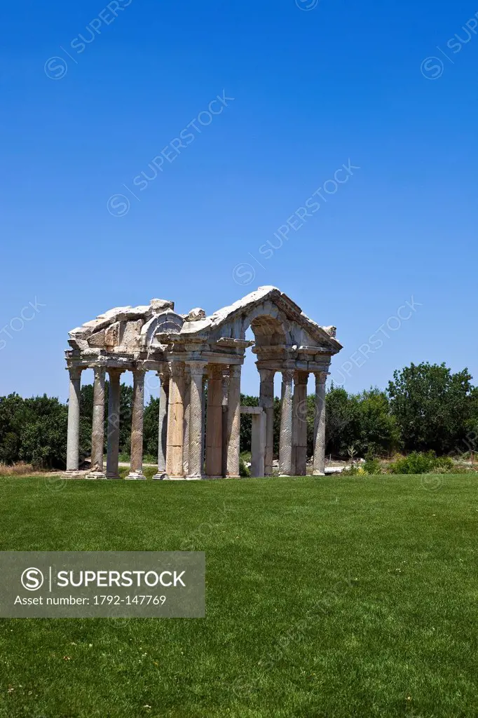 Turkey, Aegean region, Aphrodisias, the ancient city, the Tetrapylon