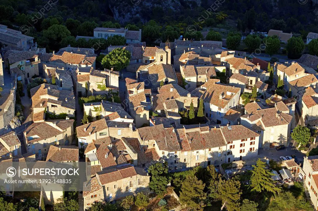 France, Vaucluse, Le Barroux, the village aerial view