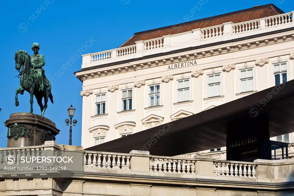Austria, Vienna, historic center listed as World Heritage by UNESCO, Albertinaplatz, equestrian statue of Archduke Albert of sculptor Kaspar Zumbusch ...