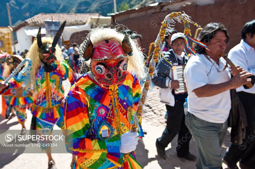 Peru, Cuzco province, Incas Sacred Valley, Pisac, festivity of the Virgen del Carmen, dancer interpreting Saqra, dance satire mocking the Spanish inva...
