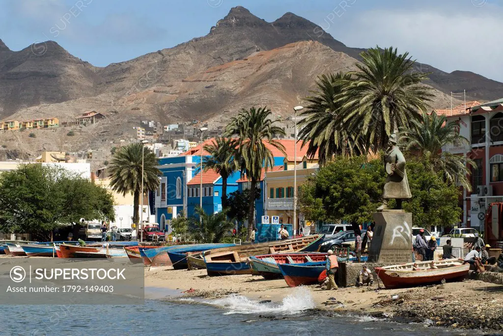 Cape Verde, Sao Vicente island, Mindelo, fishermen´s boats