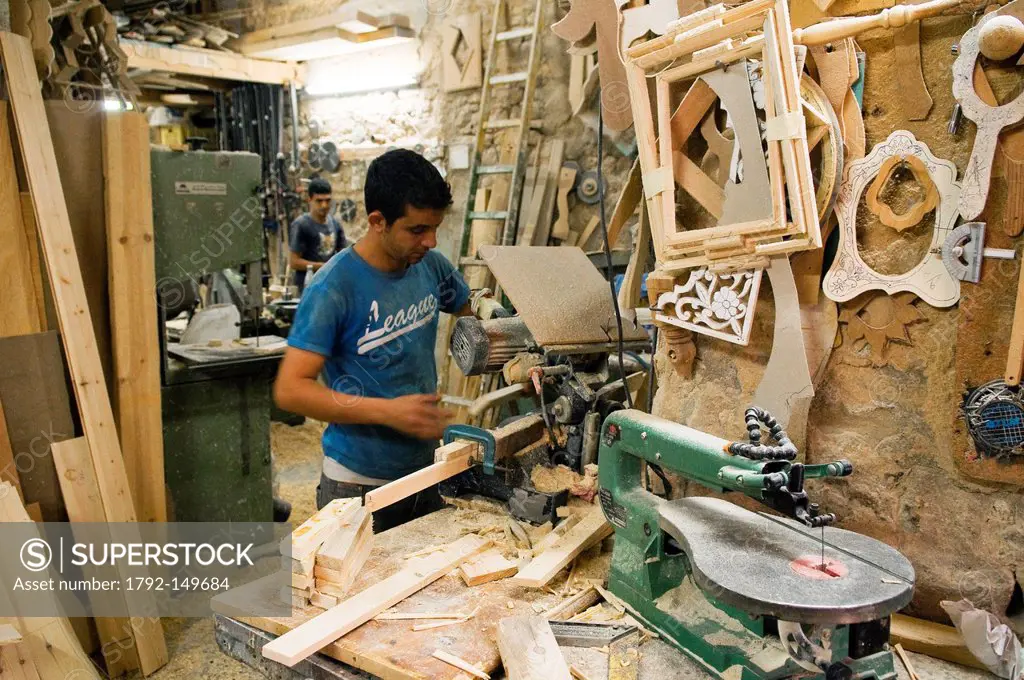 Tunisia, Tunis medina listed as World Heritage by UNESCO, carpenter carpenter shop, shop wood artisan