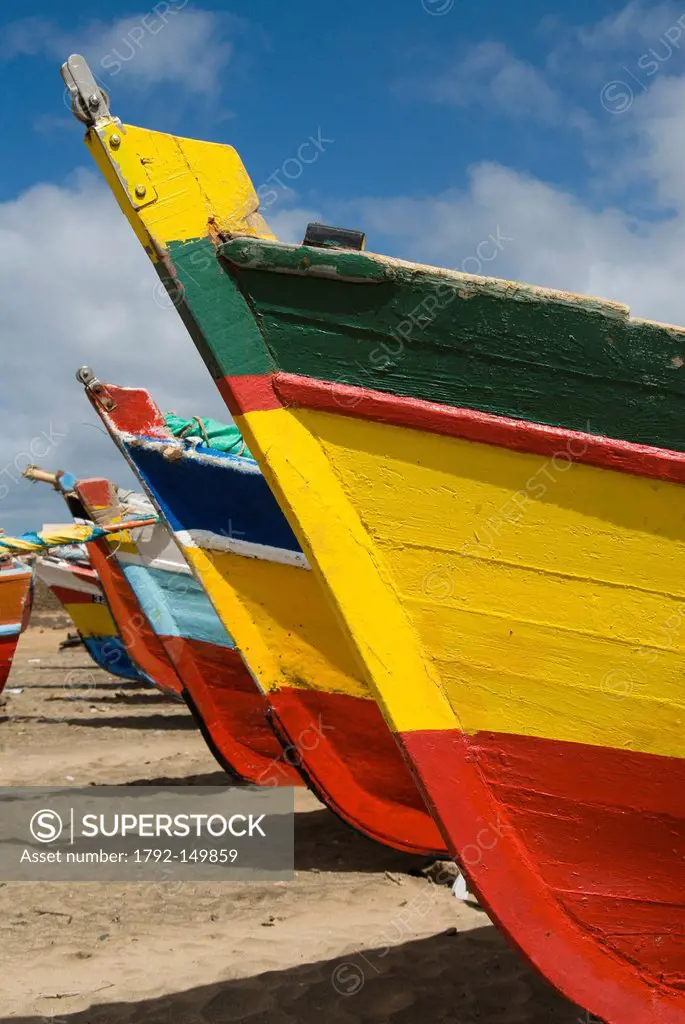 Cape Verde, Sao Vicente island, Baia das Gatas, fishing boats