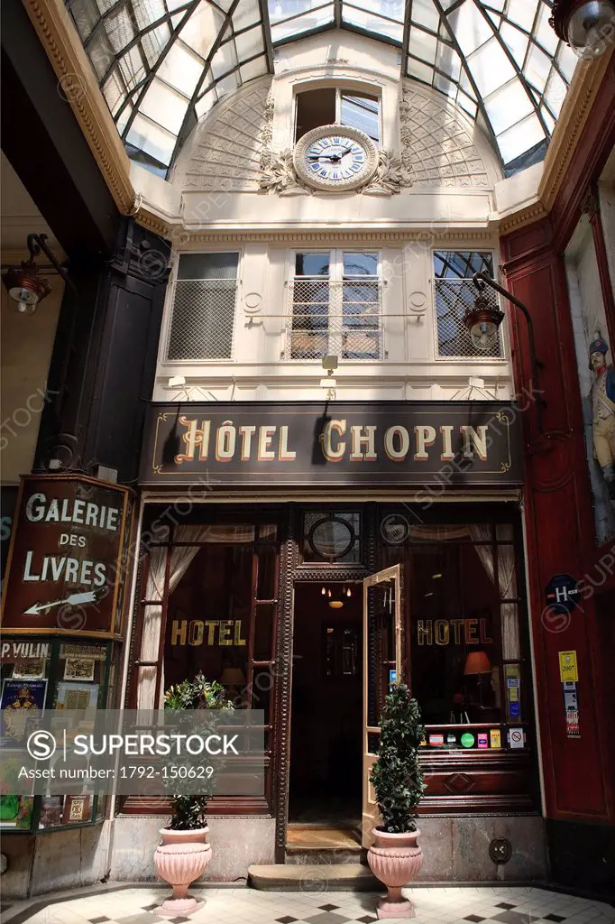 France, Paris, Passage Jouffroy, Hotel Chopin