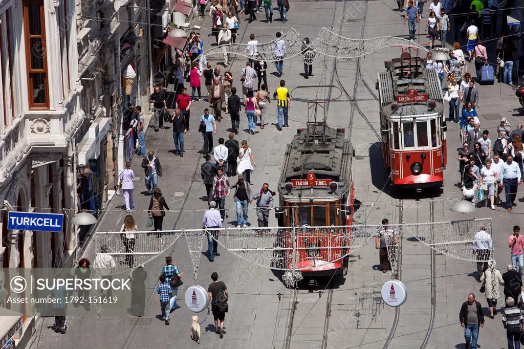 Turkey, Istanbul, historical centre listed as World Heritage by UNESCO, Sultanahmet district, the Egyptian Bazaar Misir Carsisi, known as the spice ma...