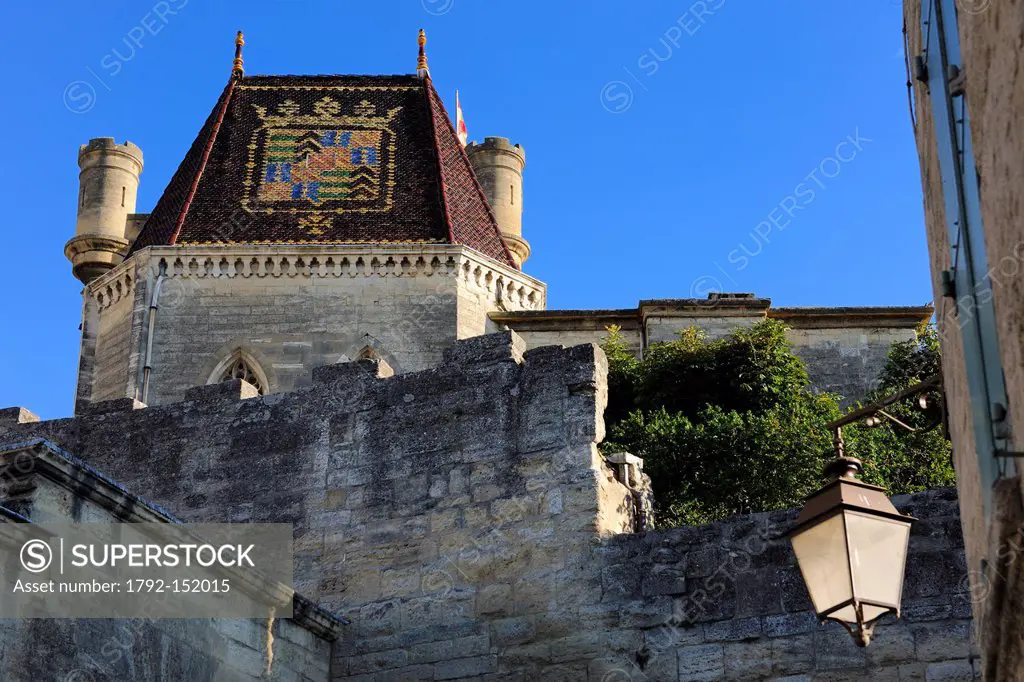 France, Gard, Pays d´Uzege, Uzes, Duke´s castle called the Duche d´Uzes, the chapel´s roof