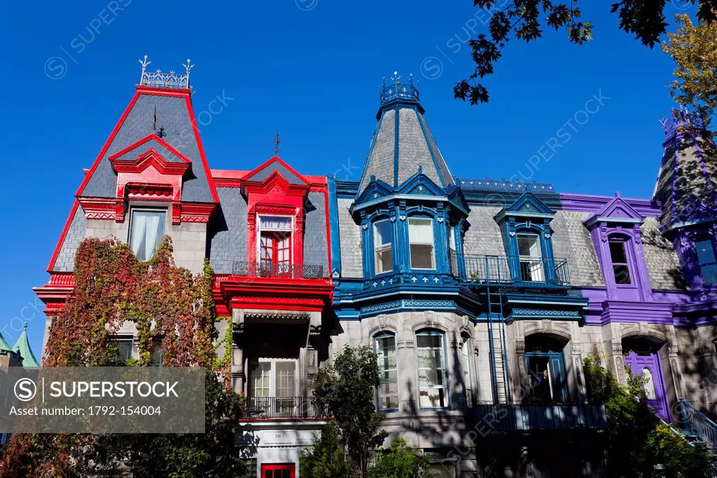 Canada, Quebec Province, Montreal, Plateau Mont Royal District, Saint Louis Square, Victorian facades
