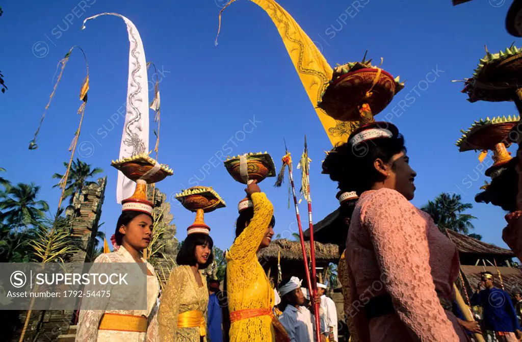 Indonesia, Bali, procession during Galungan festival at Gunung Kawi