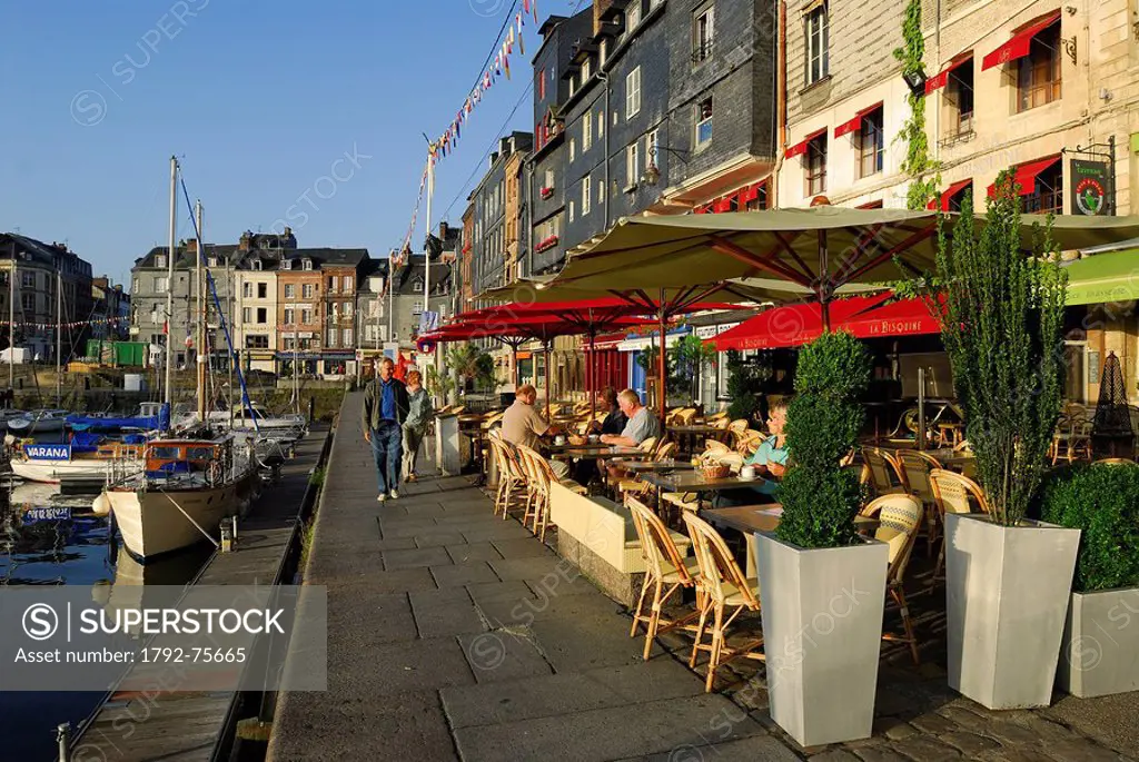 France, Calvados, Honfleur, the old basin and Sainte Catherine quay