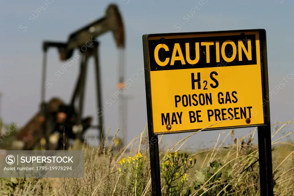 United States, New Mexico, Hobbs, Poison gas sign in oil field