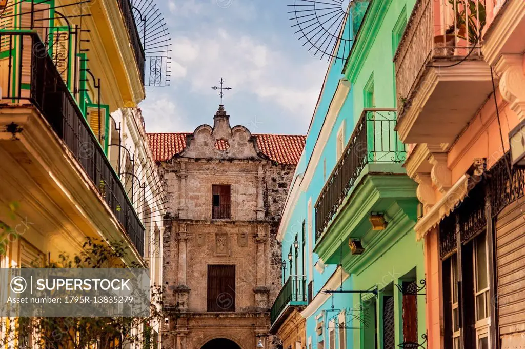 Cuba, Havana, Colonial architecture