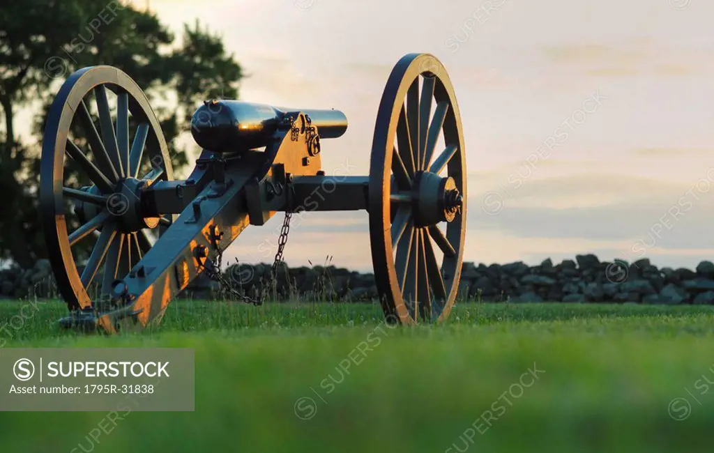 Civil war cannon