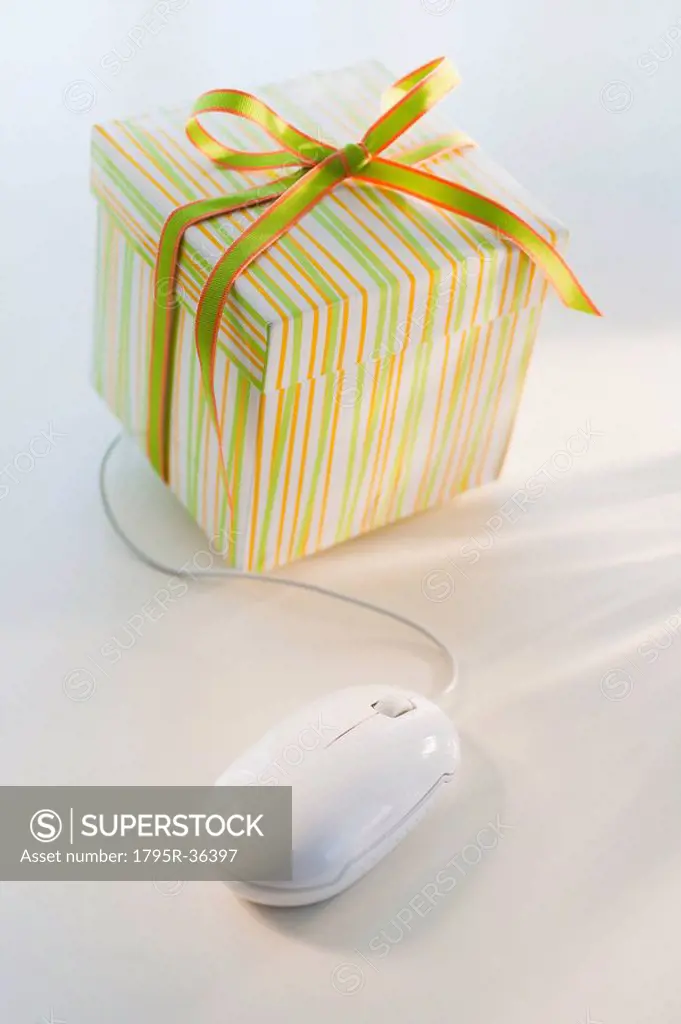 Gift and computer mouse