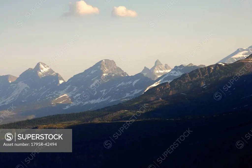 USA, Montana, Glacier National Park, Mountain range