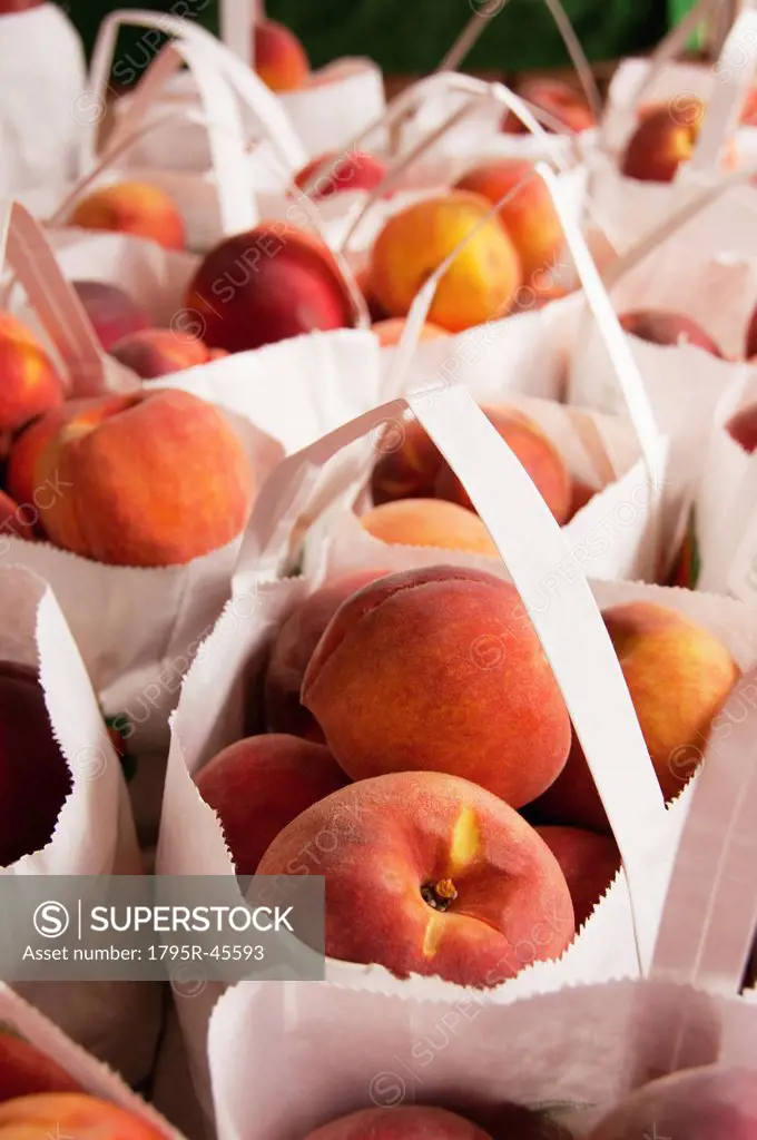 USA, Virginia, Charlottesville, bags with peaches