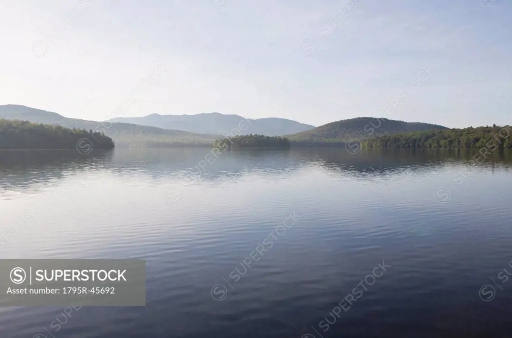 USA, New York State, Adirondack Mountains, Lake Placid in morning