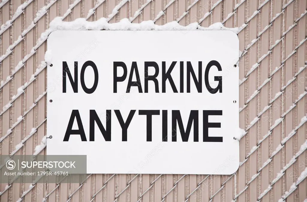 USA, New York City, No parking sing
