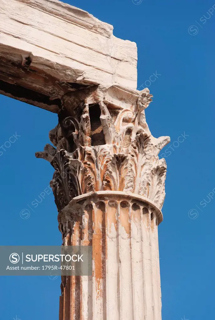 Greece, Athens, Corinthian column of Temple of Olympian Zeus