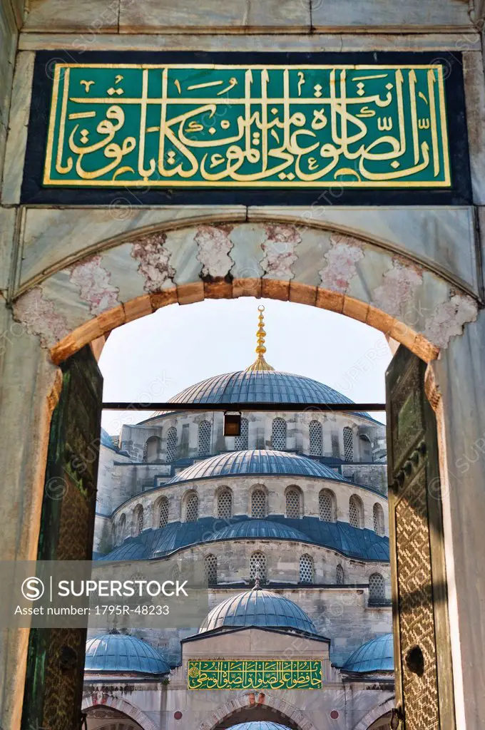 Turkey, Istanbul, Sultanahmet Mosque