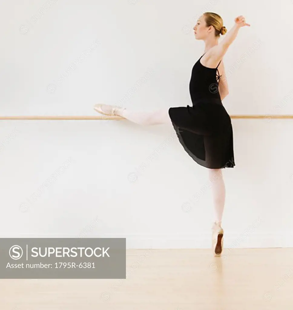 Female ballet dancer in dance studio