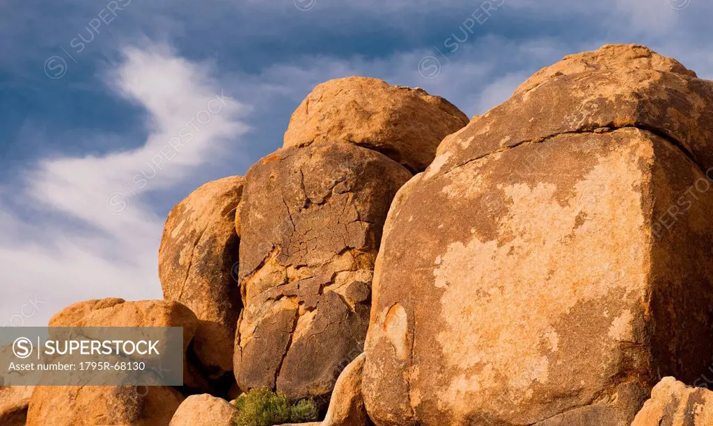 USA, California, Joshua Tree National Park, Desert rocks