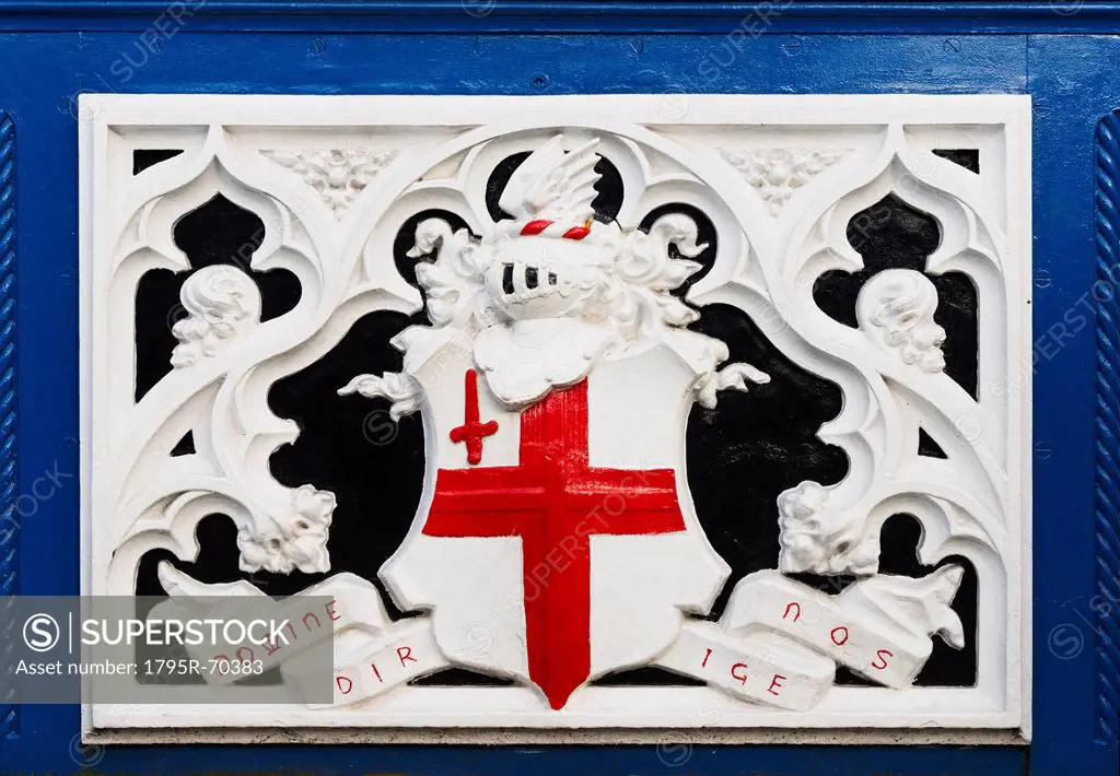 UK, London, Tower Bridge crest